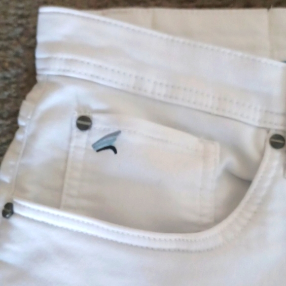 TAILOR VINTAGE White Jean Shorts Classic Summer Style - Picture 4 of 4
